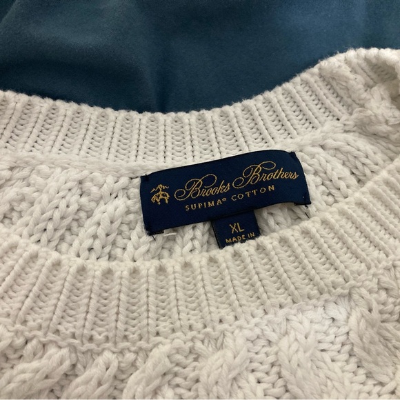 Brooks Brothers Navy & White Oversized Cable Knit Sweater